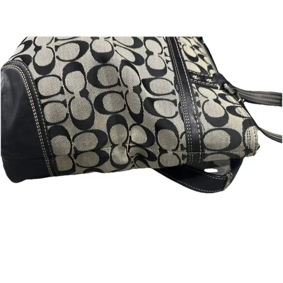 Coach Hampton Vintage Signature Black And Gray Tote - Picture 6 of 8